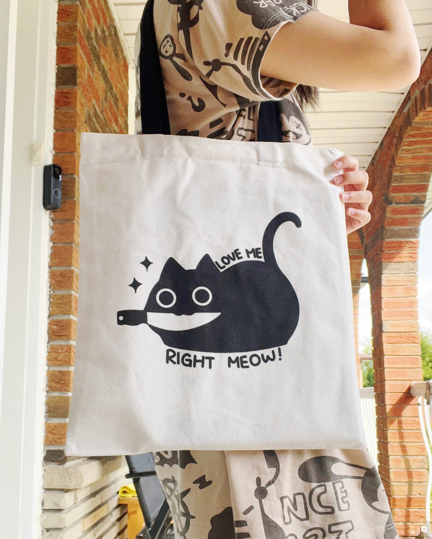 LOVE ME RIGHT MEOW!! TOTE BAG